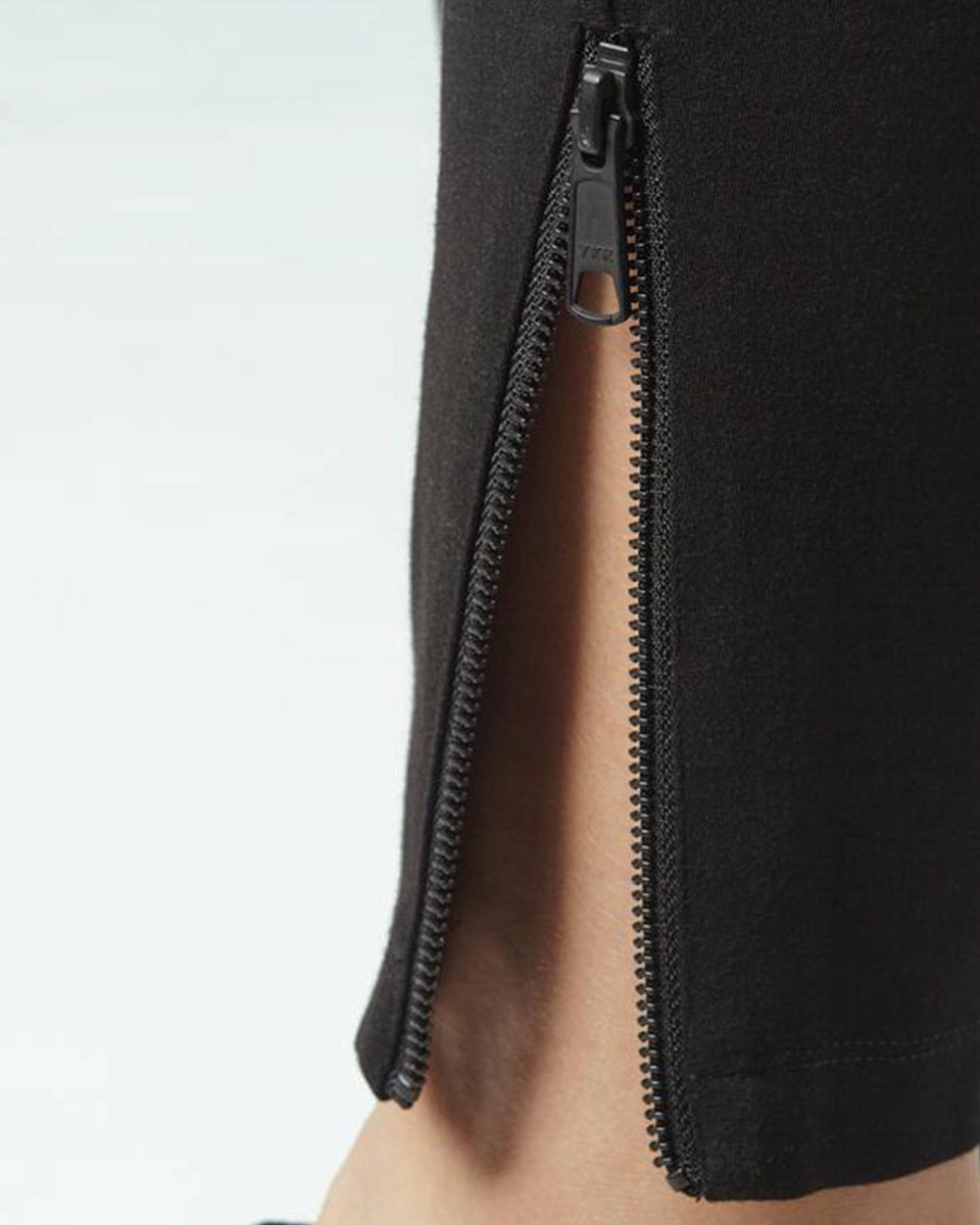 Moro Pocket Signature Ponte Pants - Universal Standard