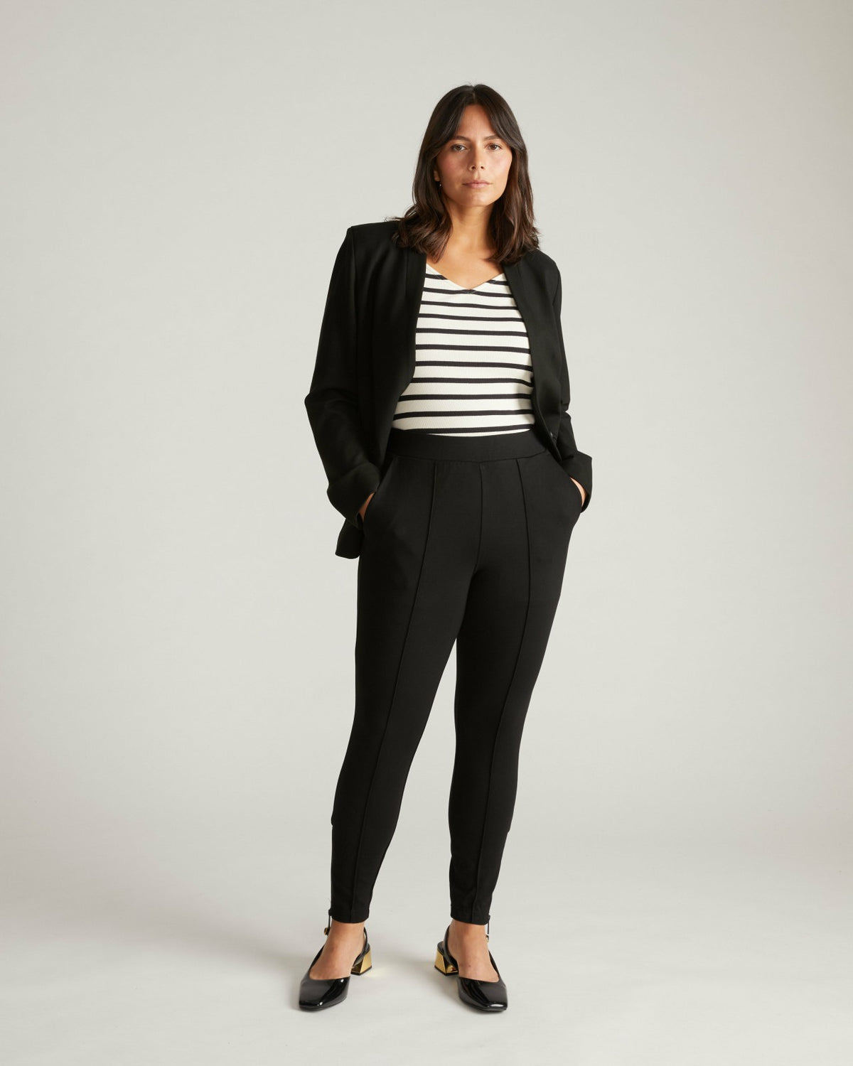 Moro Pintuck Pocket Ponte Pants - Universal Standard