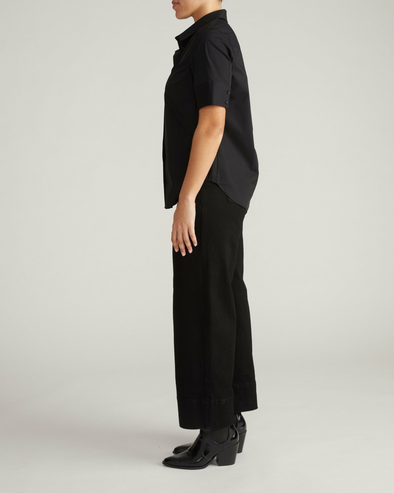 Elbe Stretch Poplin Short Sleeve Shirt - Universal Standard