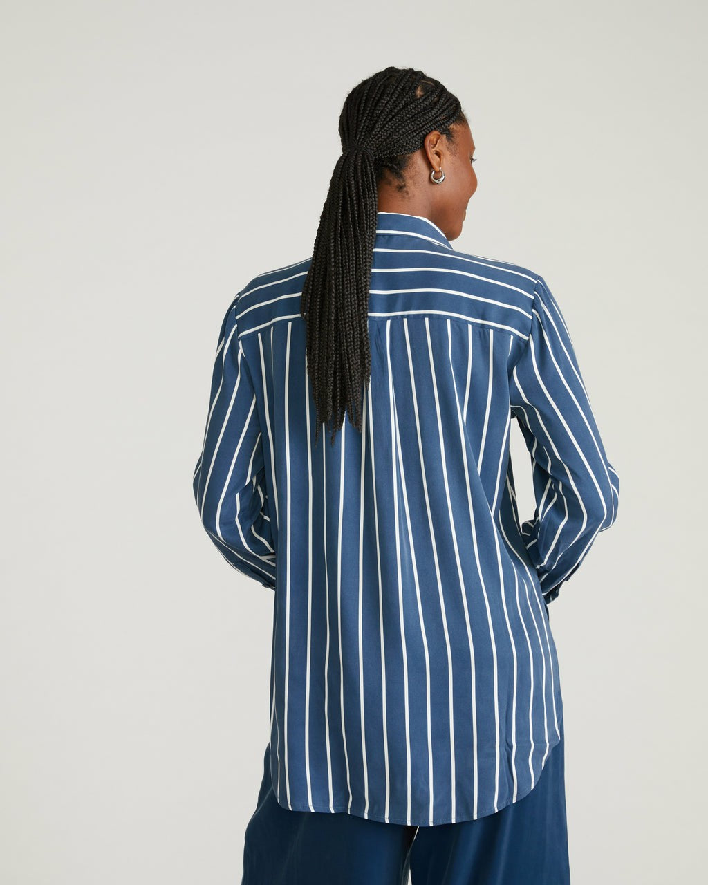 Cooling Stretch Cupro Artist Shirt - Universal Standard