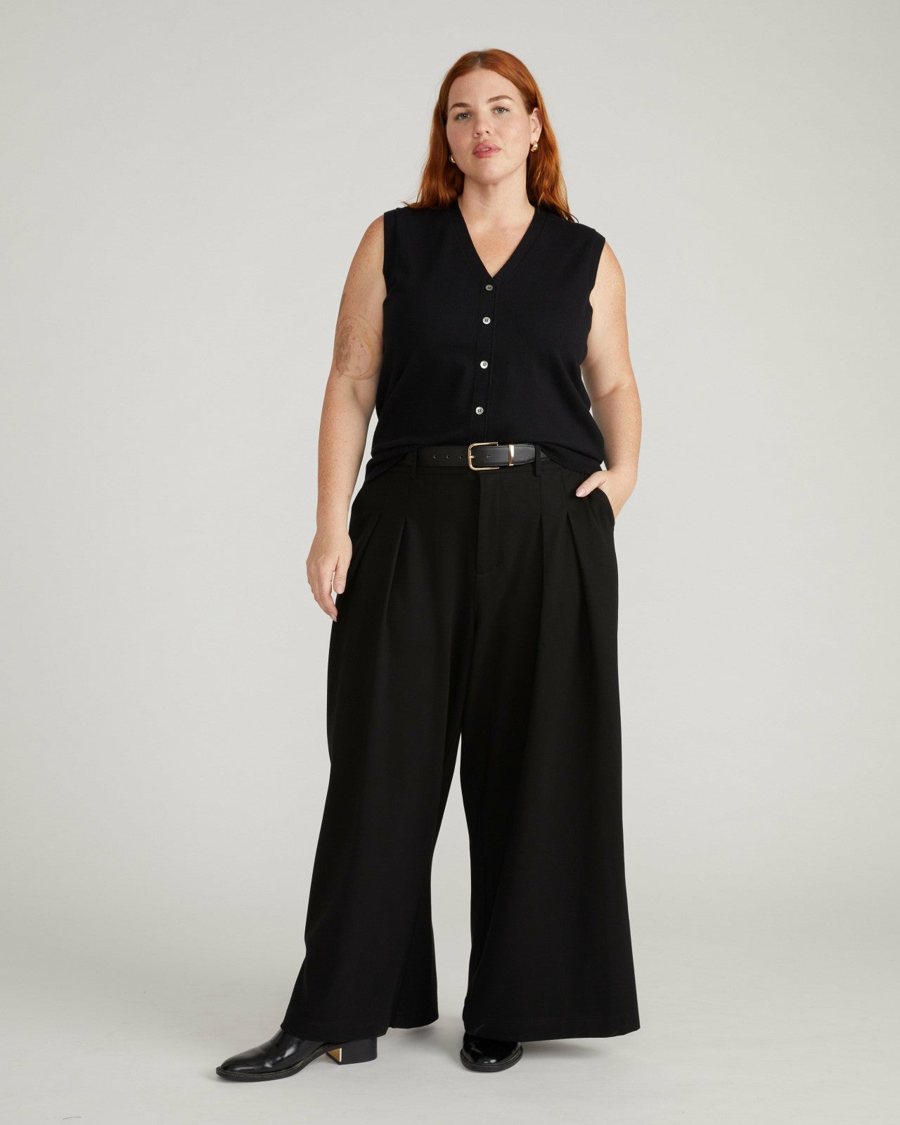 Savvy Fine Knit Cardigan Vest - Universal Standard
