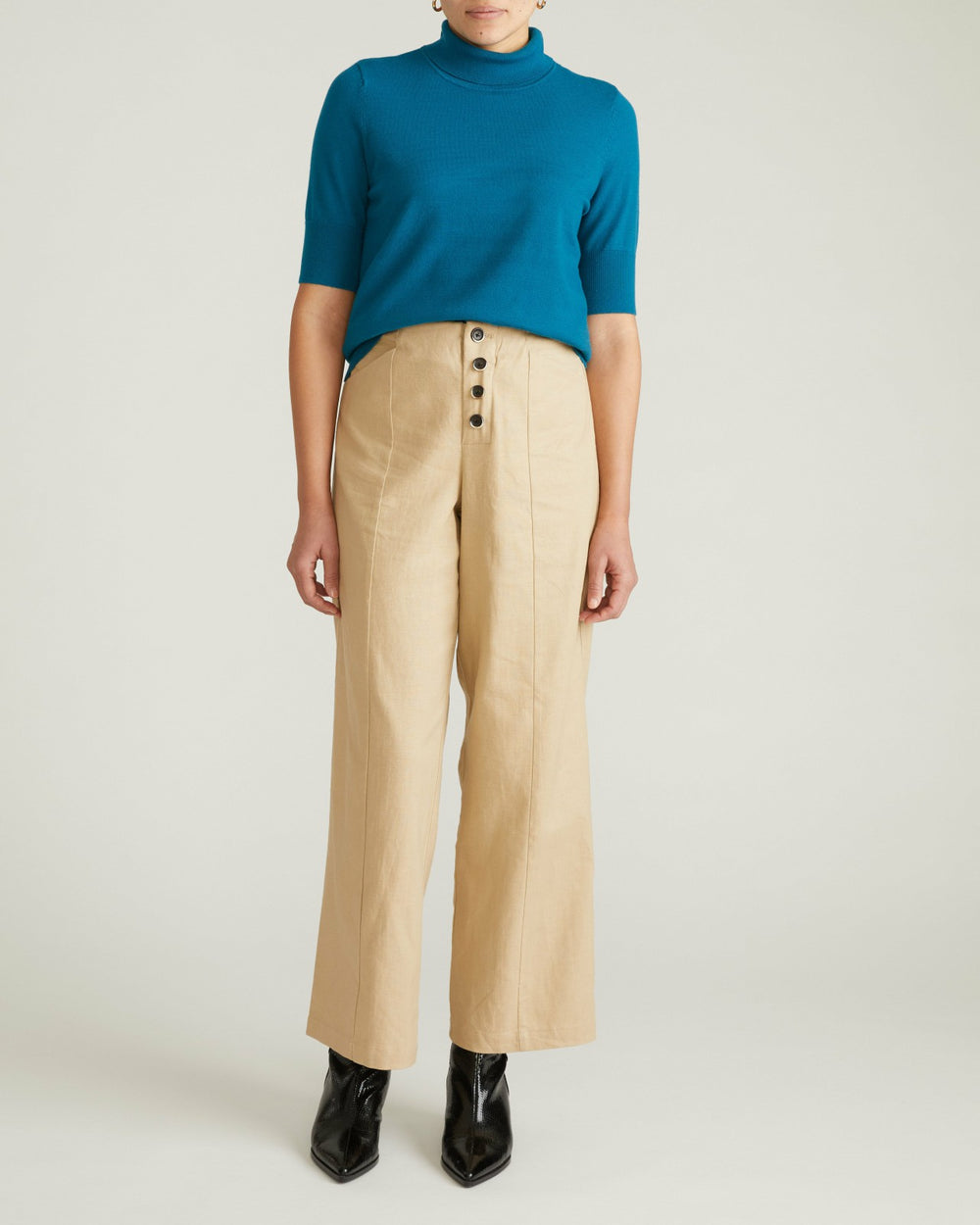 Savvy Fine Knit Turtleneck Sweater Top - Universal Standard