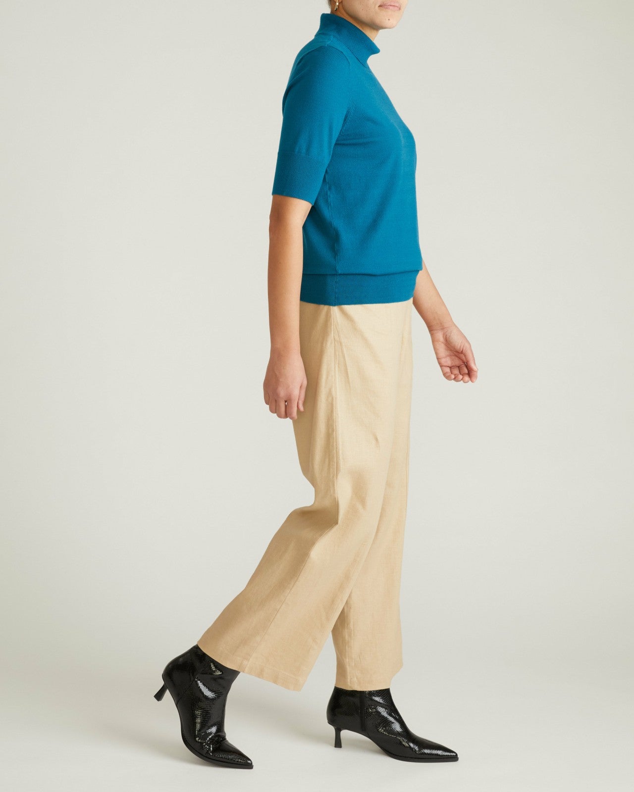Savvy Fine Knit Turtleneck Sweater Top - Universal Standard