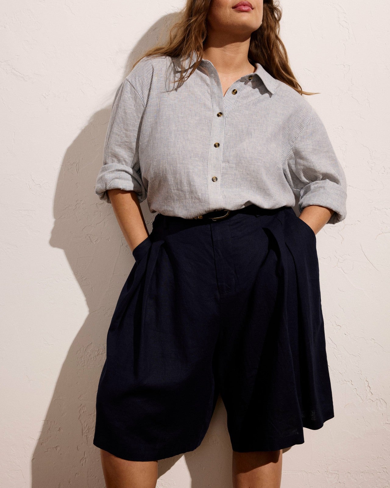 Seaport Tailored Linen Blend Short - Universal Standard