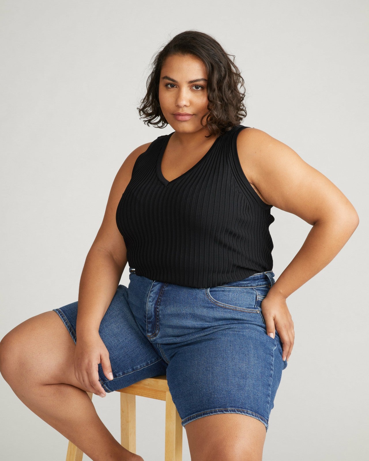 Lou Loose Fit Denim Shorts - Universal Standard