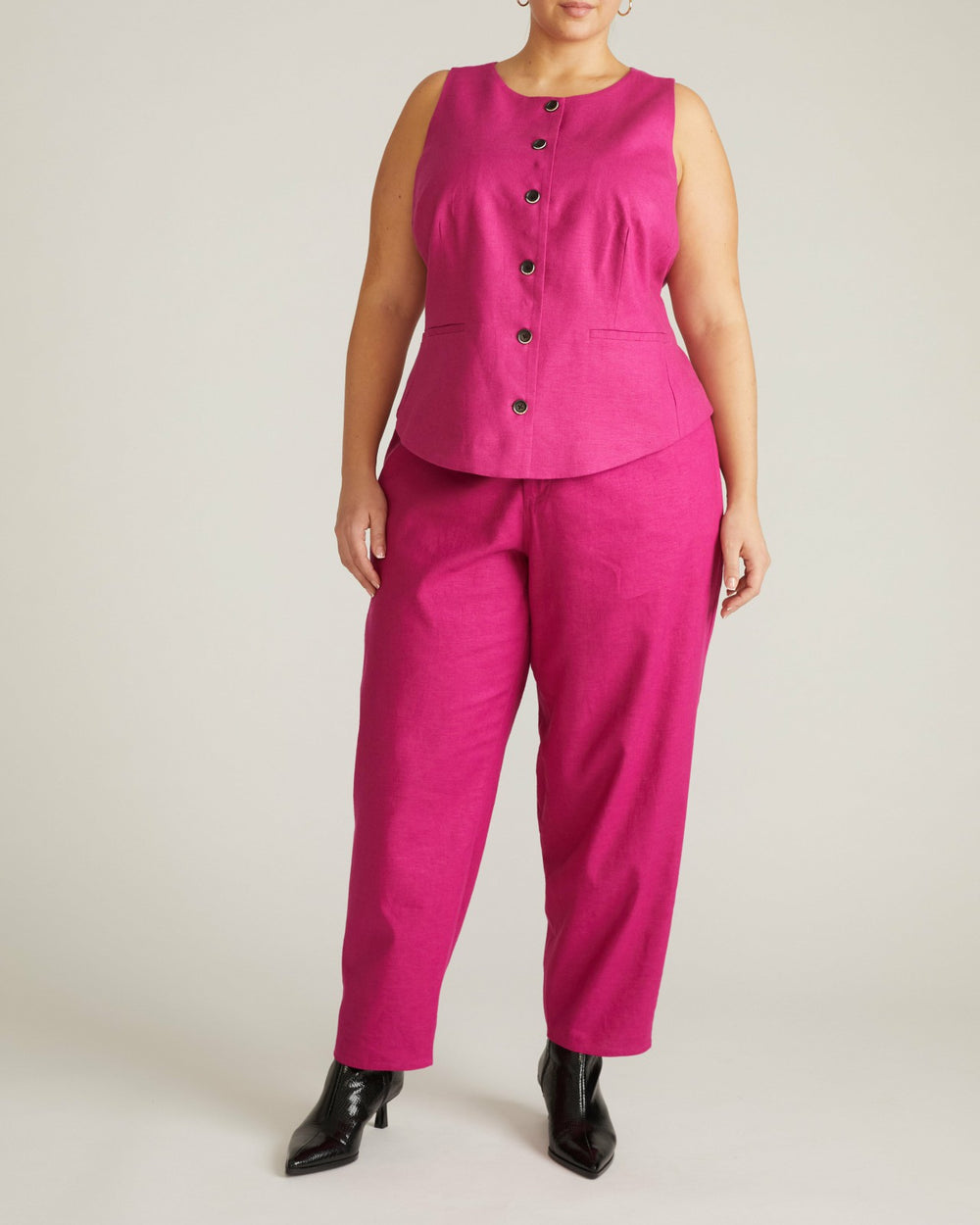 Lou Barrel Leg Linen Blend Pants - Universal Standard