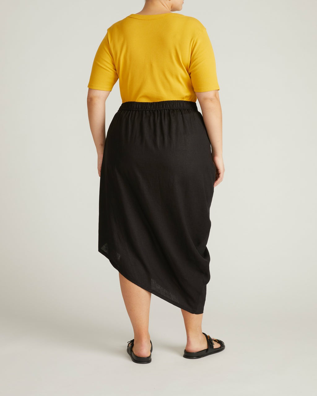 Geneva Linen Blend Skirt - Universal Standard