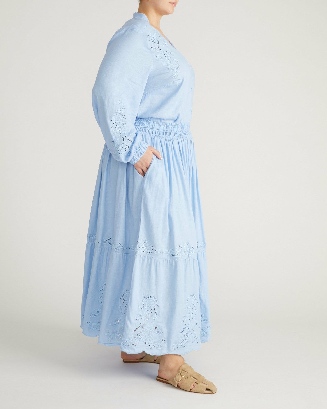 Tosca Embroidered Linen Blend Maxi Skirt - Universal Standard