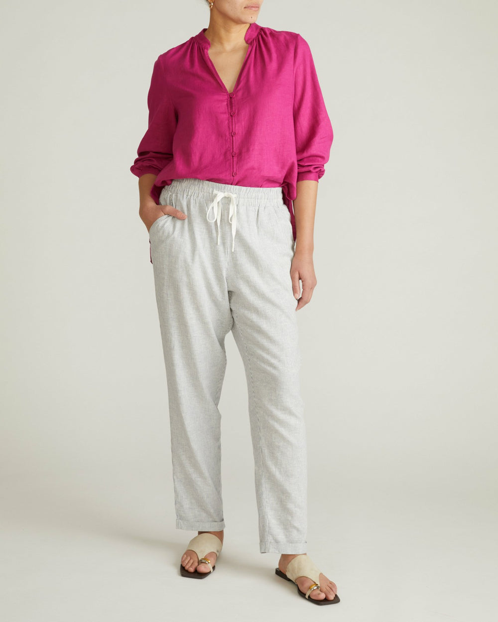 Sayville Linen Blend Drawstring Pant - Universal Standard