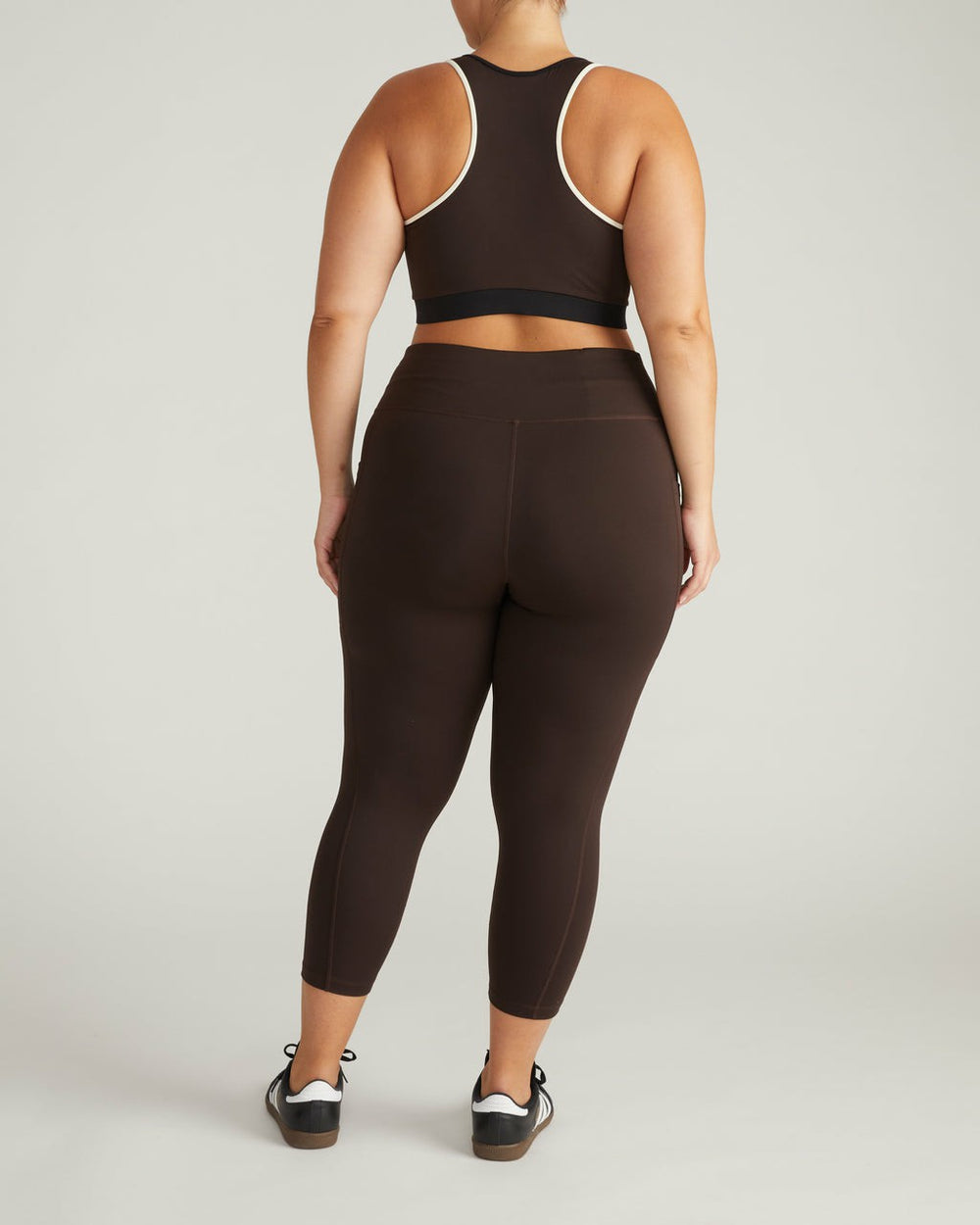 Next-to-Naked Cropped Pocket Legging - Universal Standard