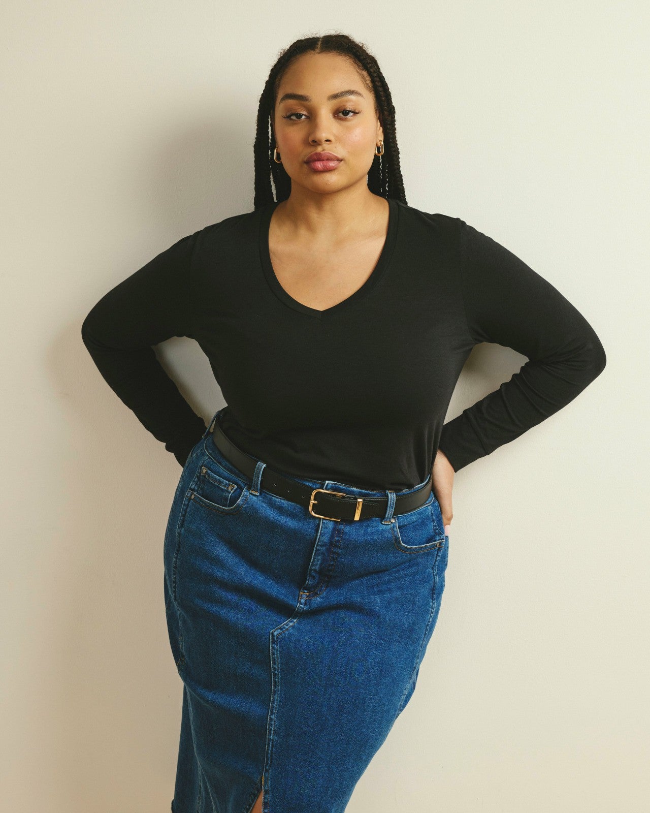 Long Sleeve V Rex - Universal Standard