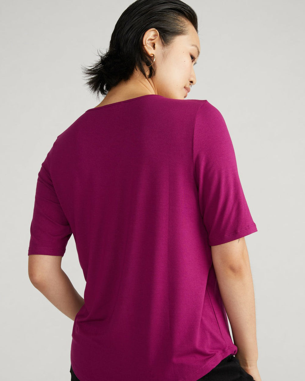 Lily Liquid Jersey Crew Neck Stovepipe Tee - Universal Standard
