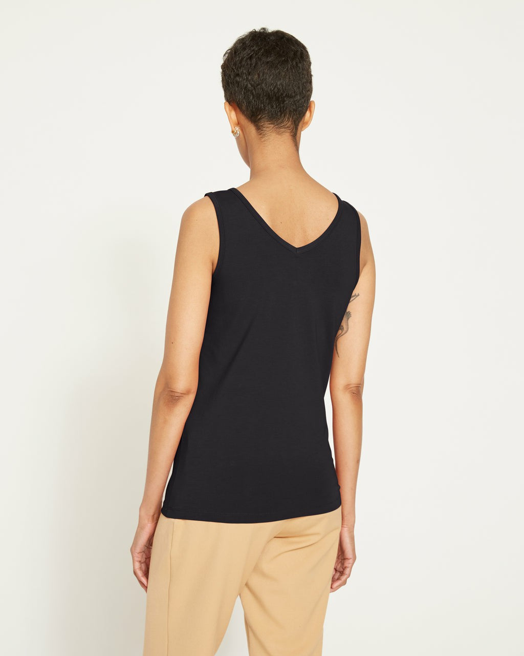 Double V Tank - Universal Standard