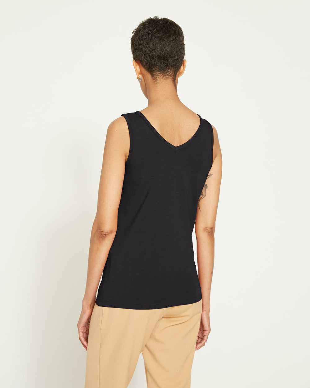 Double V Tank - Universal Standard