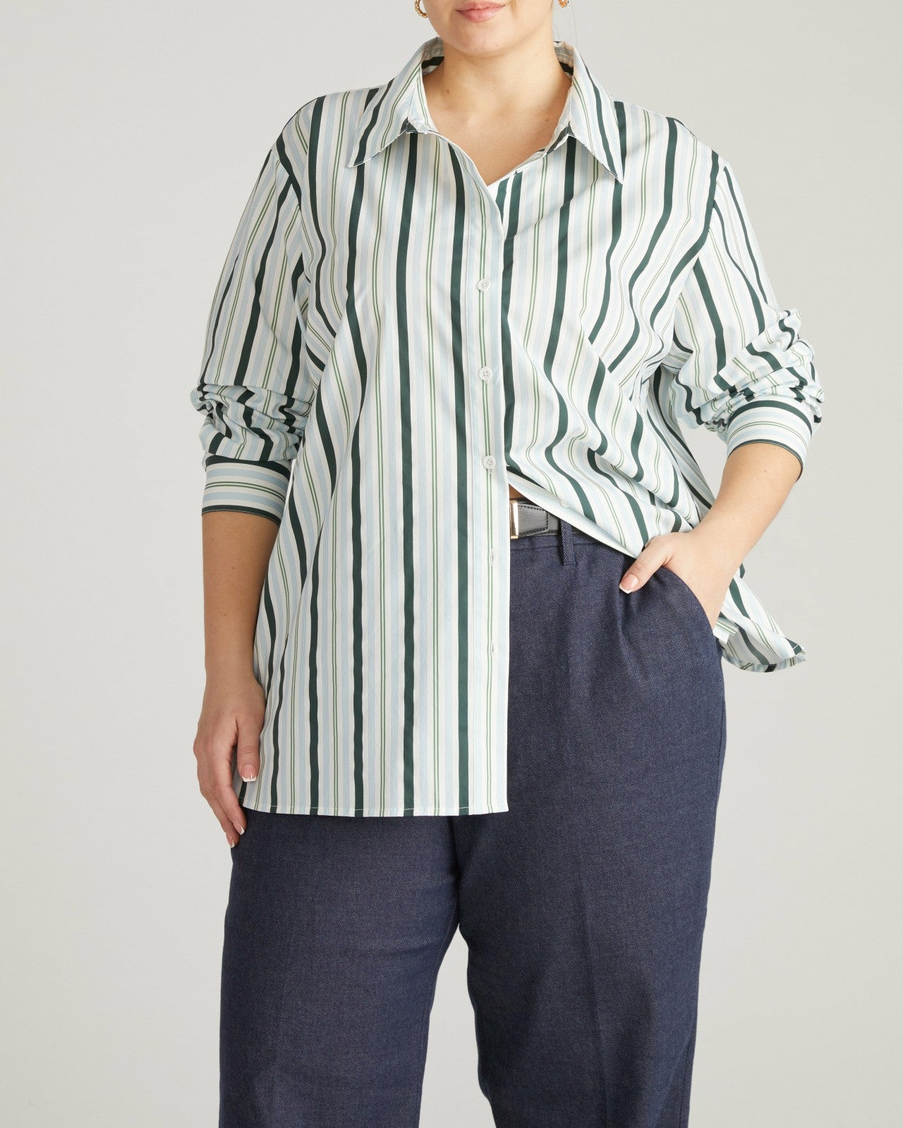 The Artist Poplin Shirt - Universal Standard