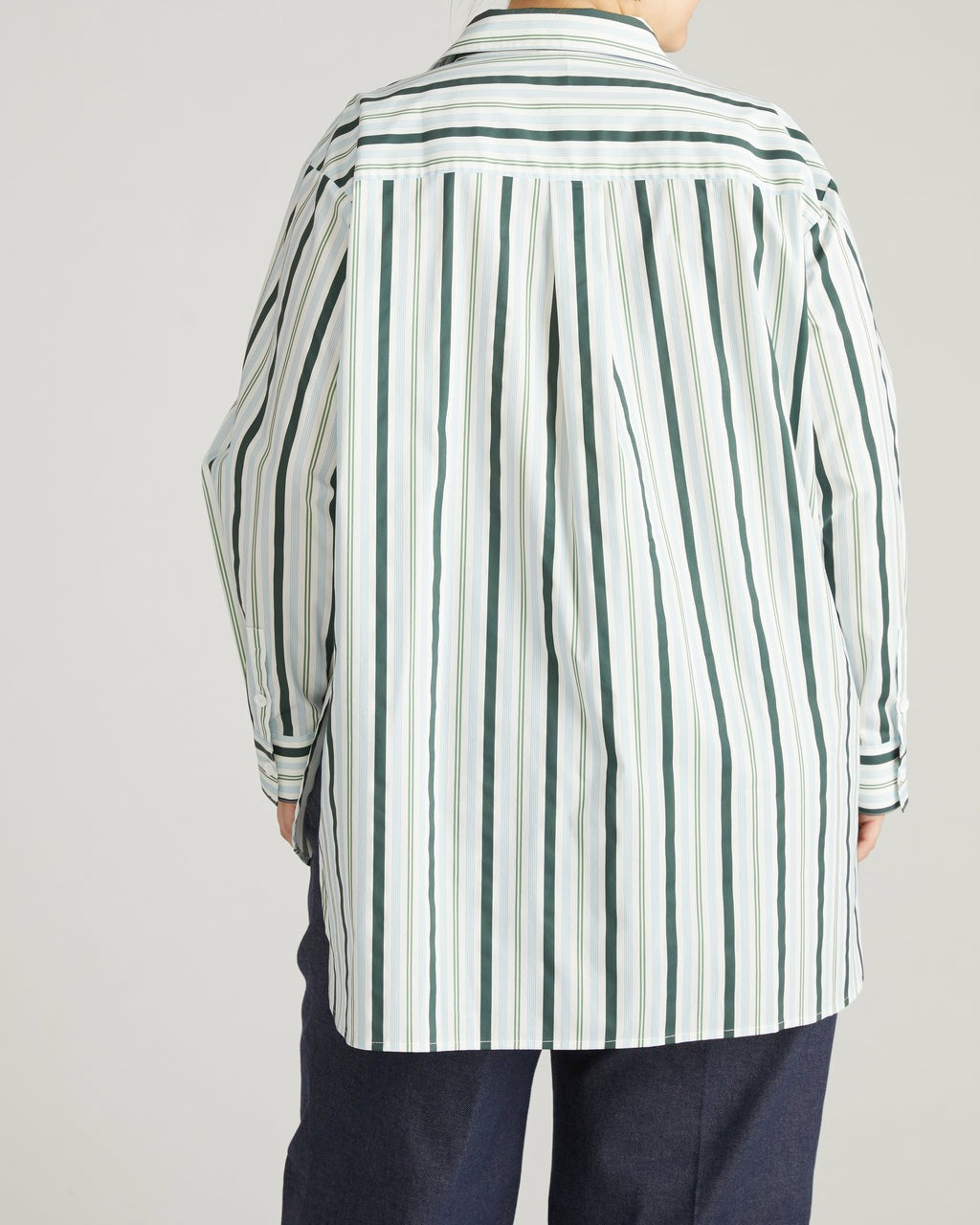 The Artist Poplin Shirt - Universal Standard