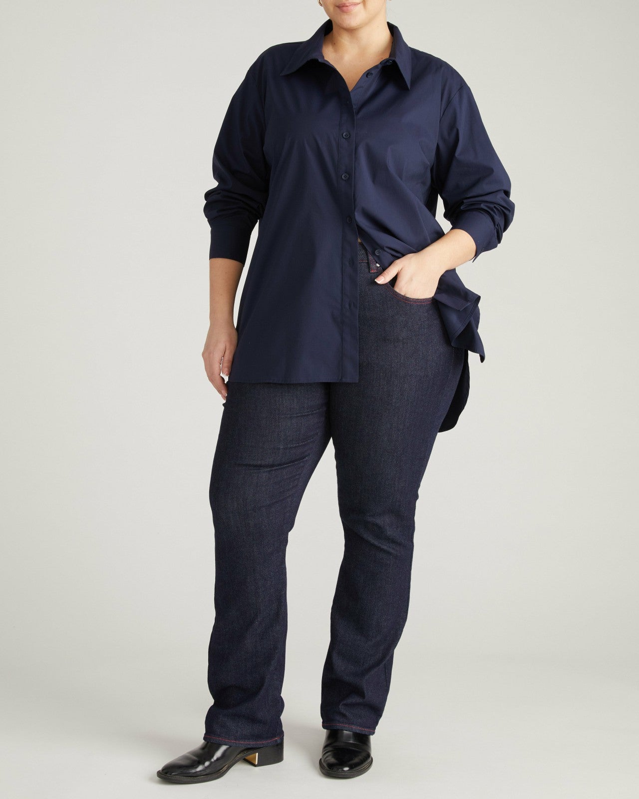 The Artist Poplin Shirt - Universal Standard