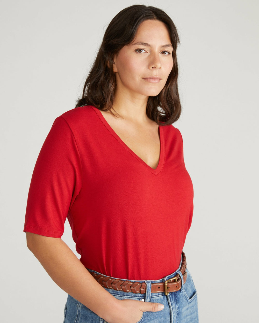 Lily Liquid Jersey V-Neck Stovepipe Tee - Universal Standard
