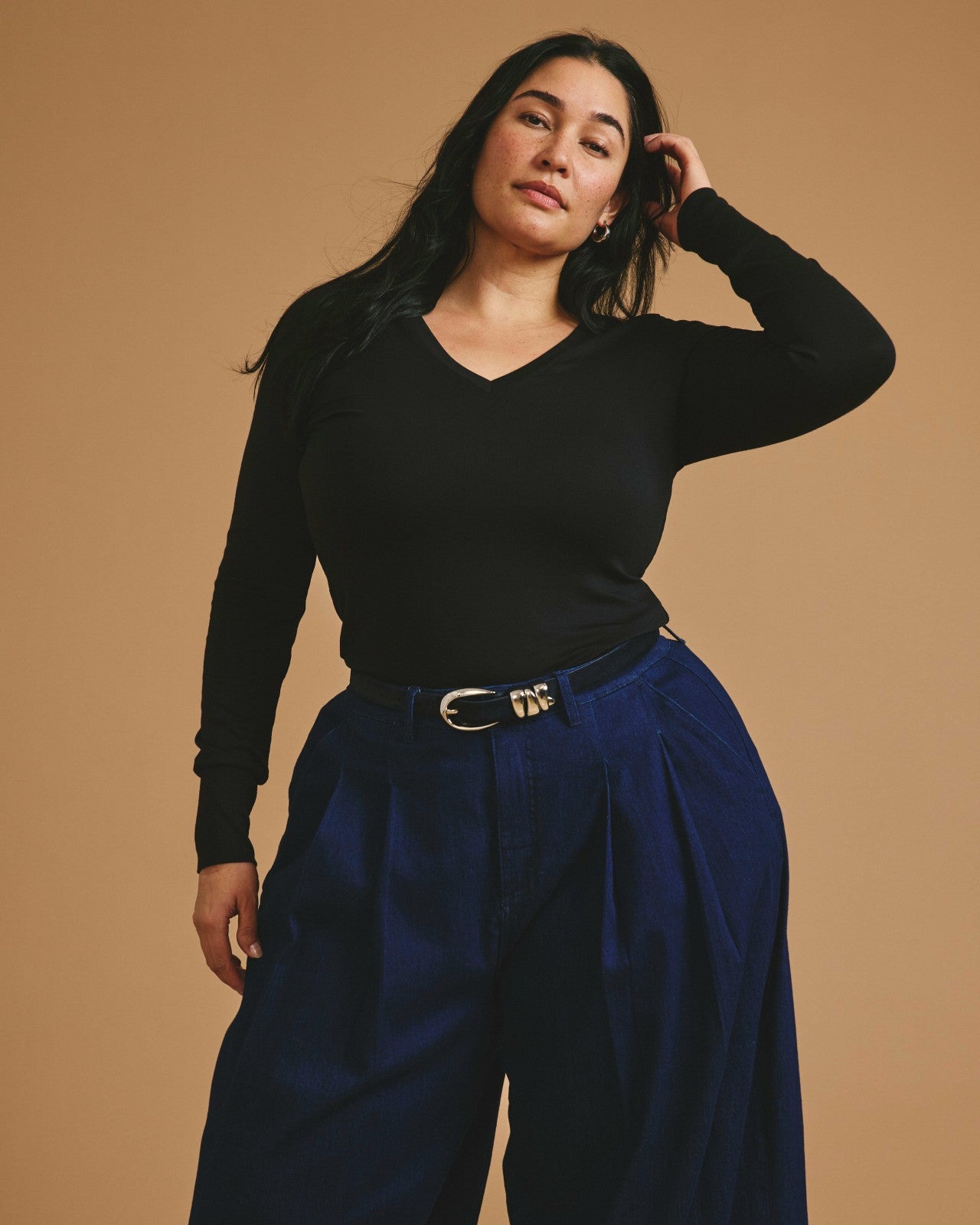 Cloud Rib Long Sleeve V-Neck Tee - Universal Standard