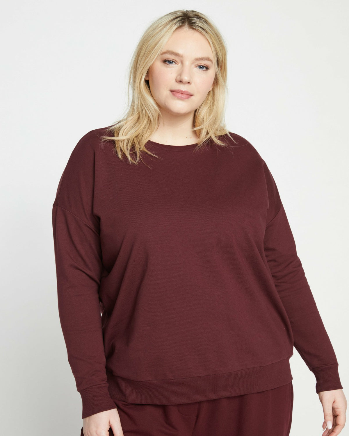 Lauren Classic Sweatshirt - Universal Standard