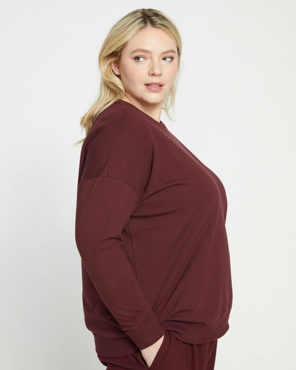 Lauren Classic Sweatshirt - Universal Standard