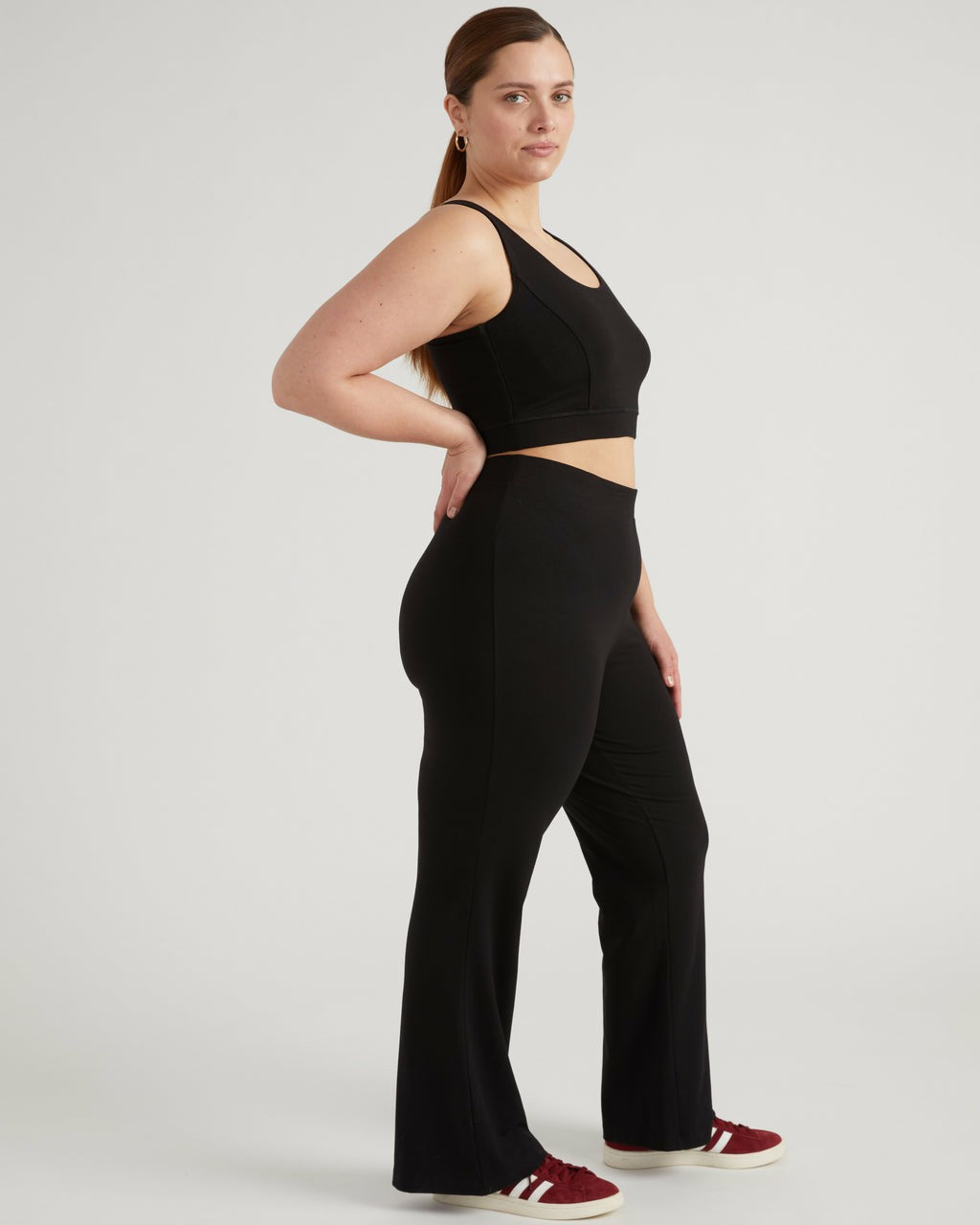 Roya Bootcut Legging - Universal Standard