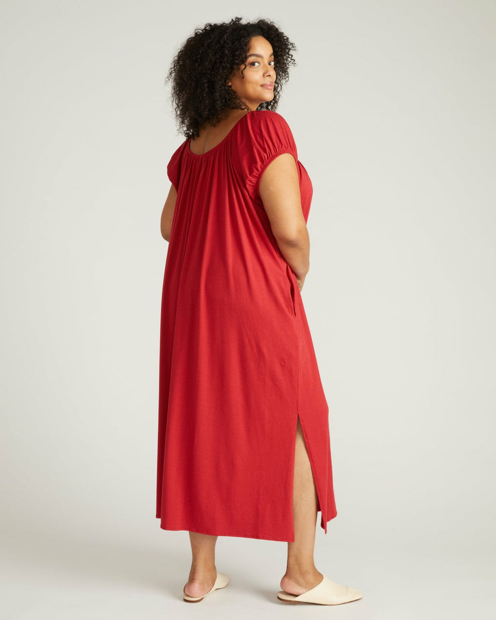 Lilian Long Sleep Dress - Universal Standard