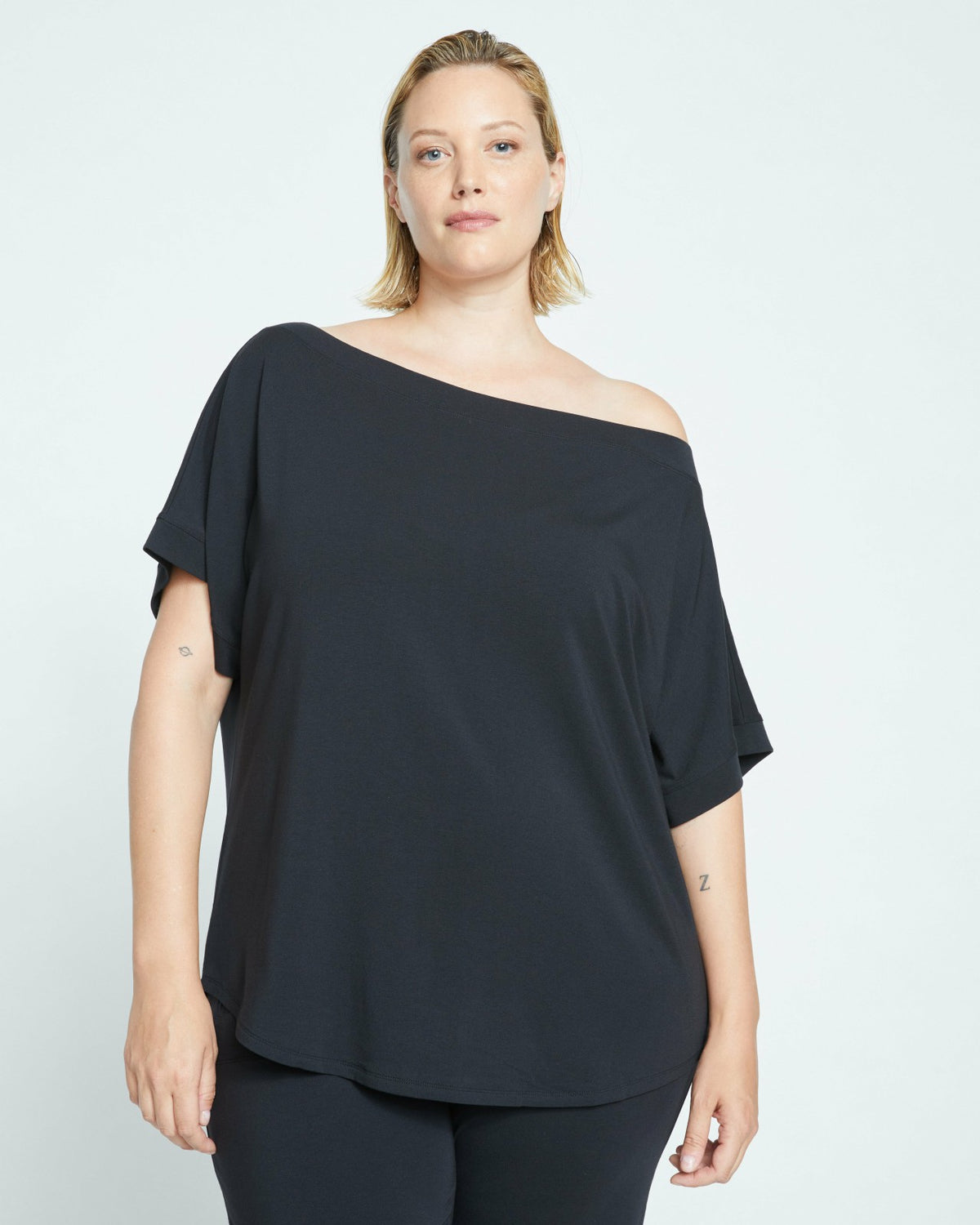 UltimateS Dolci Short Sleeve Top - Universal Standard