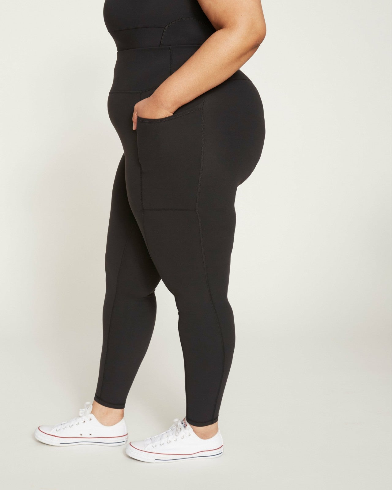 Next-to-Naked Pocket Legging - Universal Standard