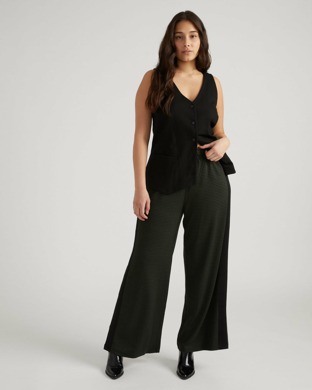 The Tailored Ponte Vest - Universal Standard