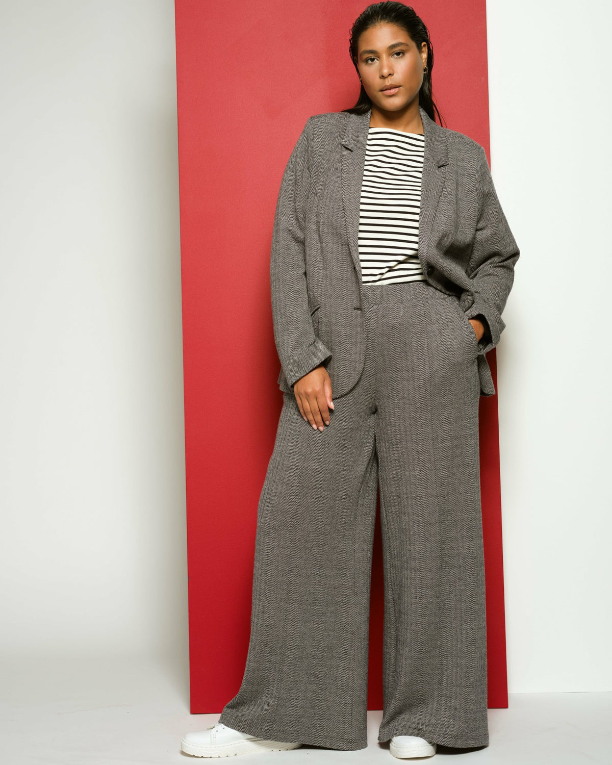 Pam Pintuck Wide Leg Ponte Pants - Universal Standard
