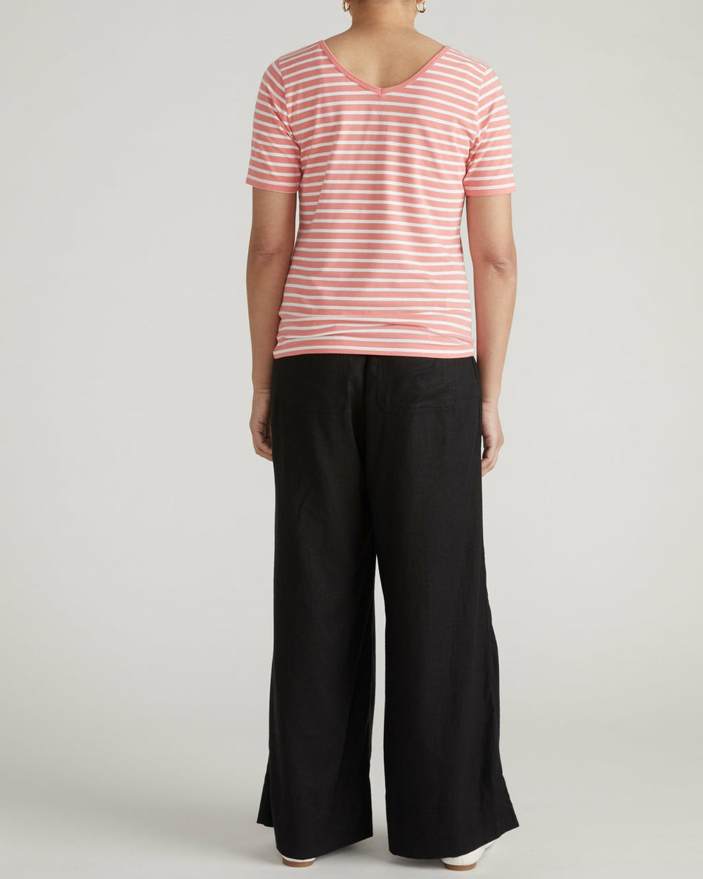 Double V Tee - Universal Standard