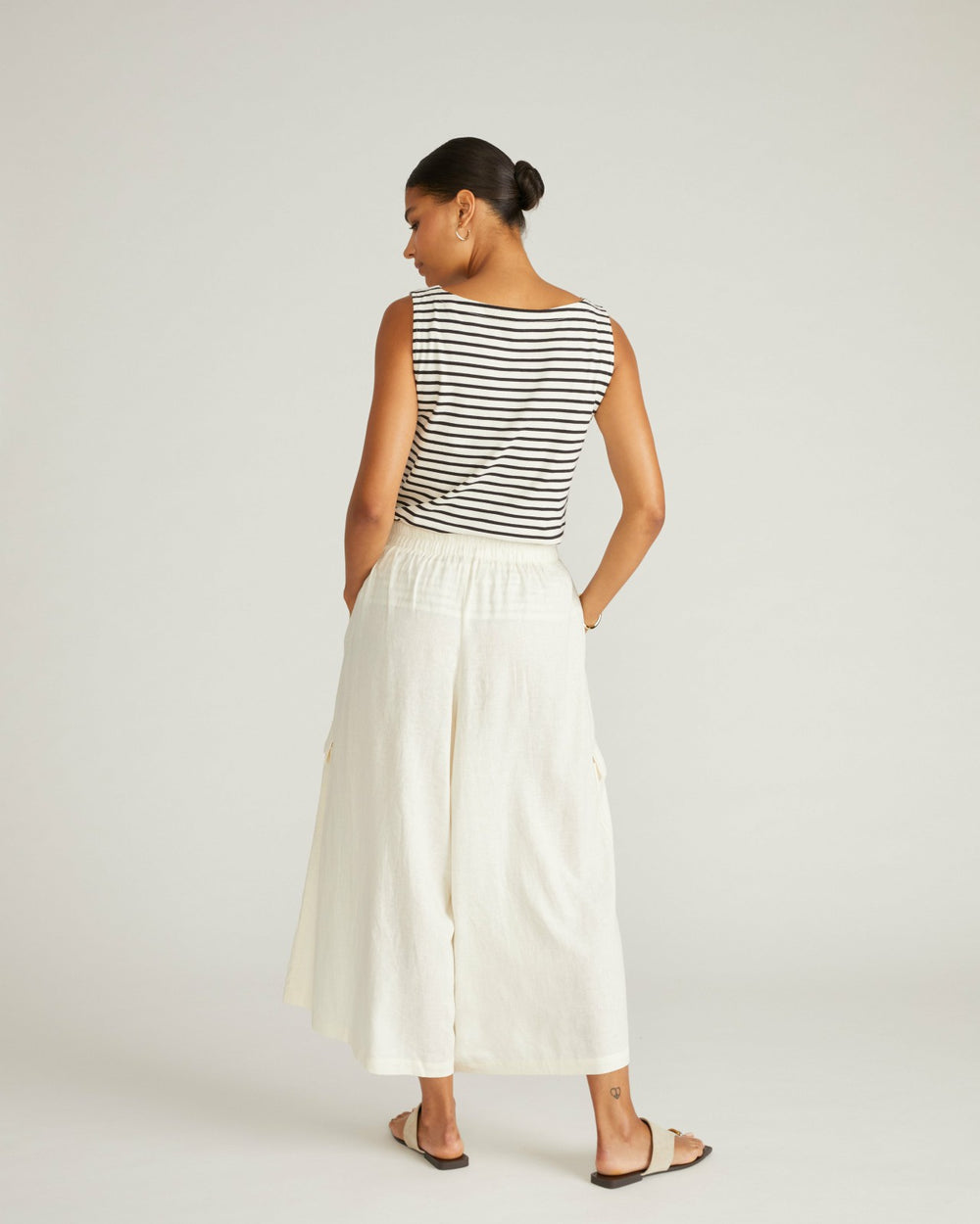 Palazzo Cargo Linen Blend Pant - Universal Standard