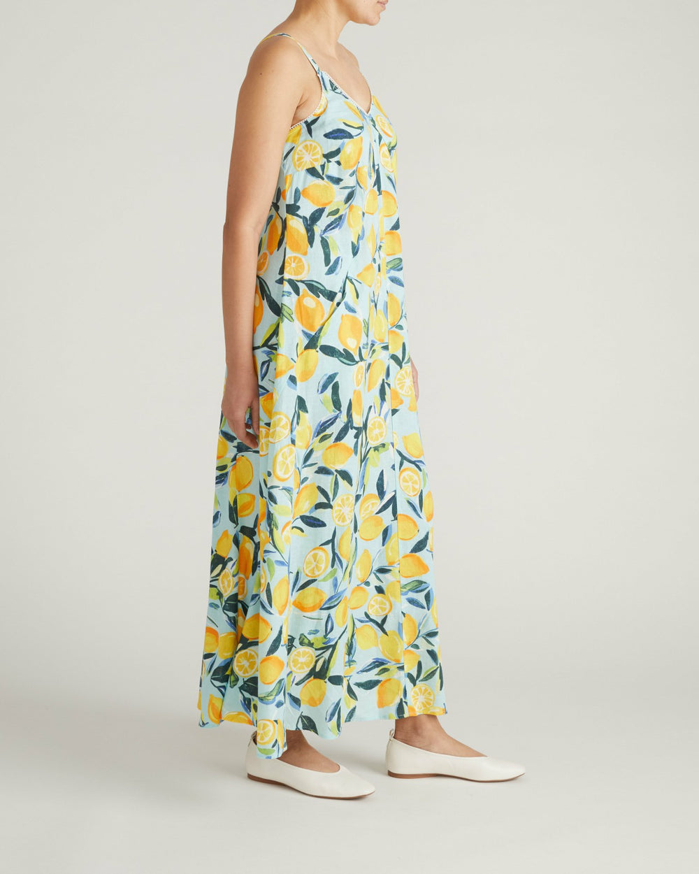 Kite Linen Blend Dress - Universal Standard