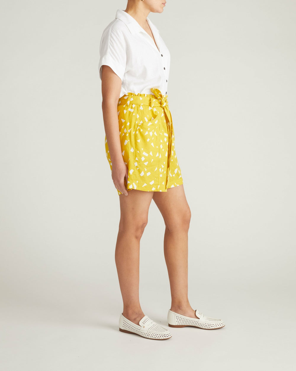 Sandy Short Sleeve Stretch Linen Blend Shirt - Universal Standard
