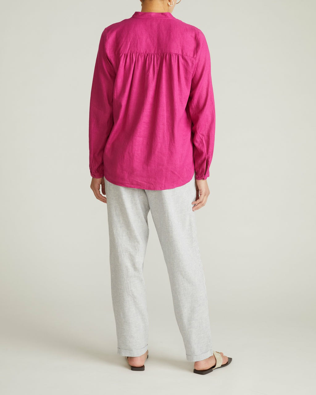 Avalon Linen Blend Blouse - Universal Standard