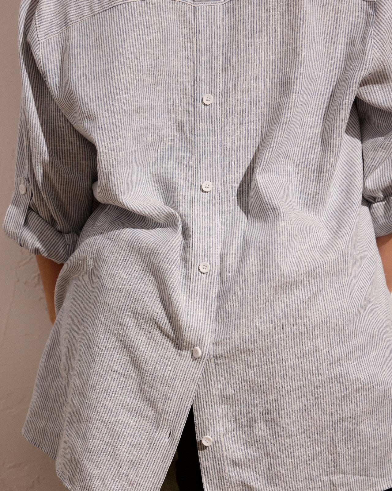 Button Back Linen Blend Polo Shirt - Universal Standard