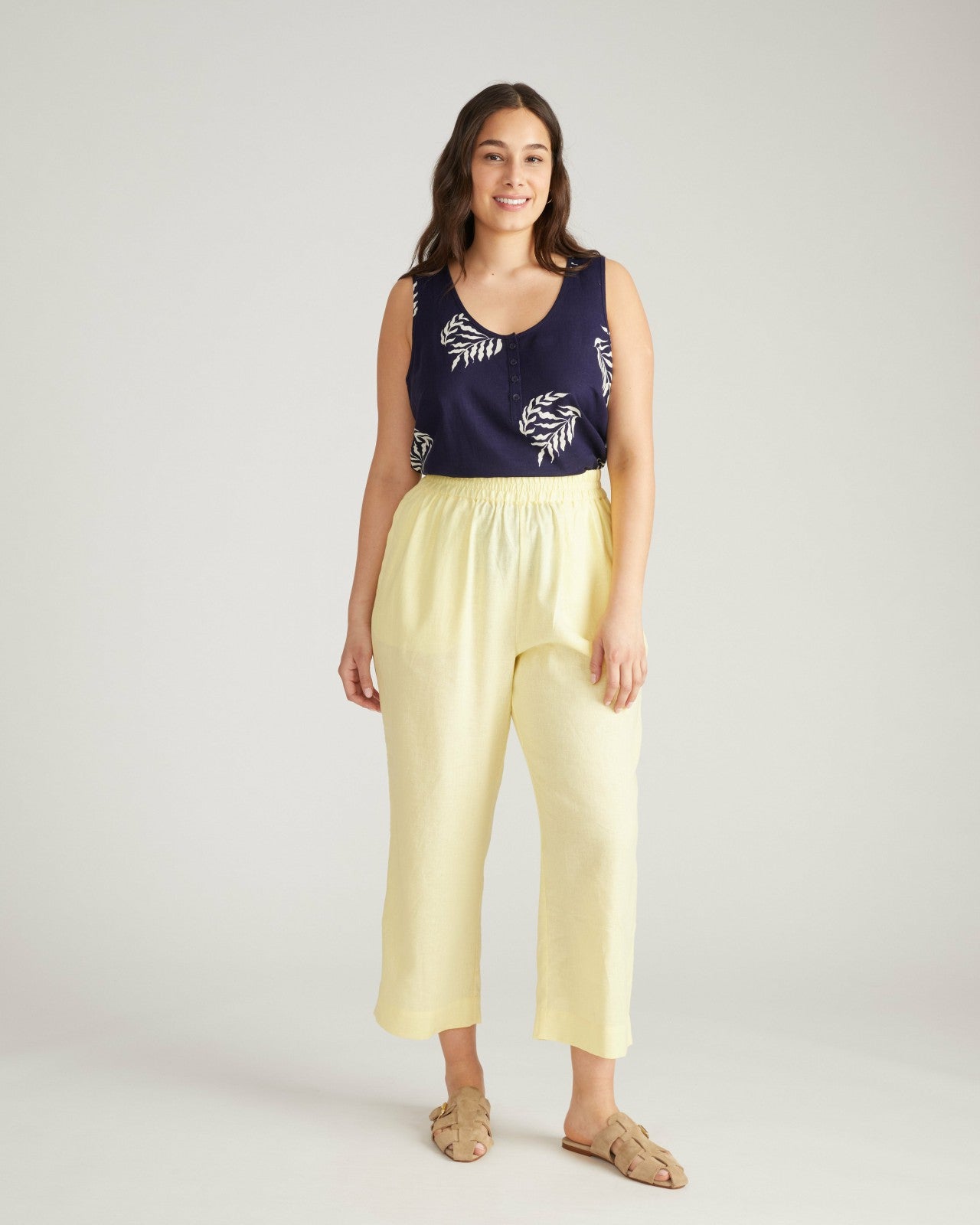 Iris Linen Blend Easy Pull-On Pants - Universal Standard