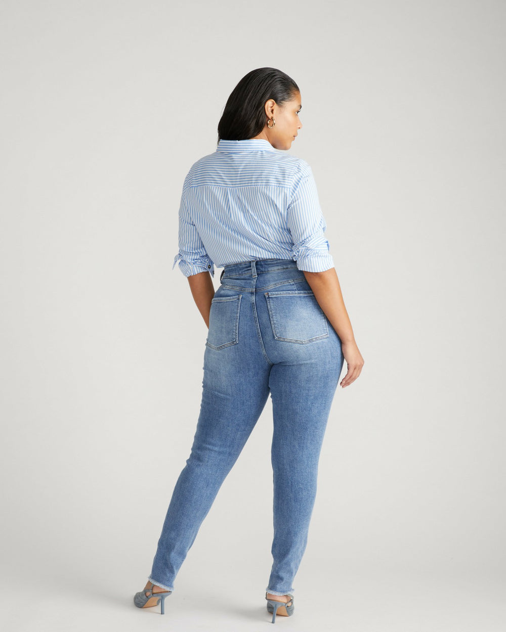 Joni High Rise Curve Slim Leg Jeans 32 Inch - Universal Standard