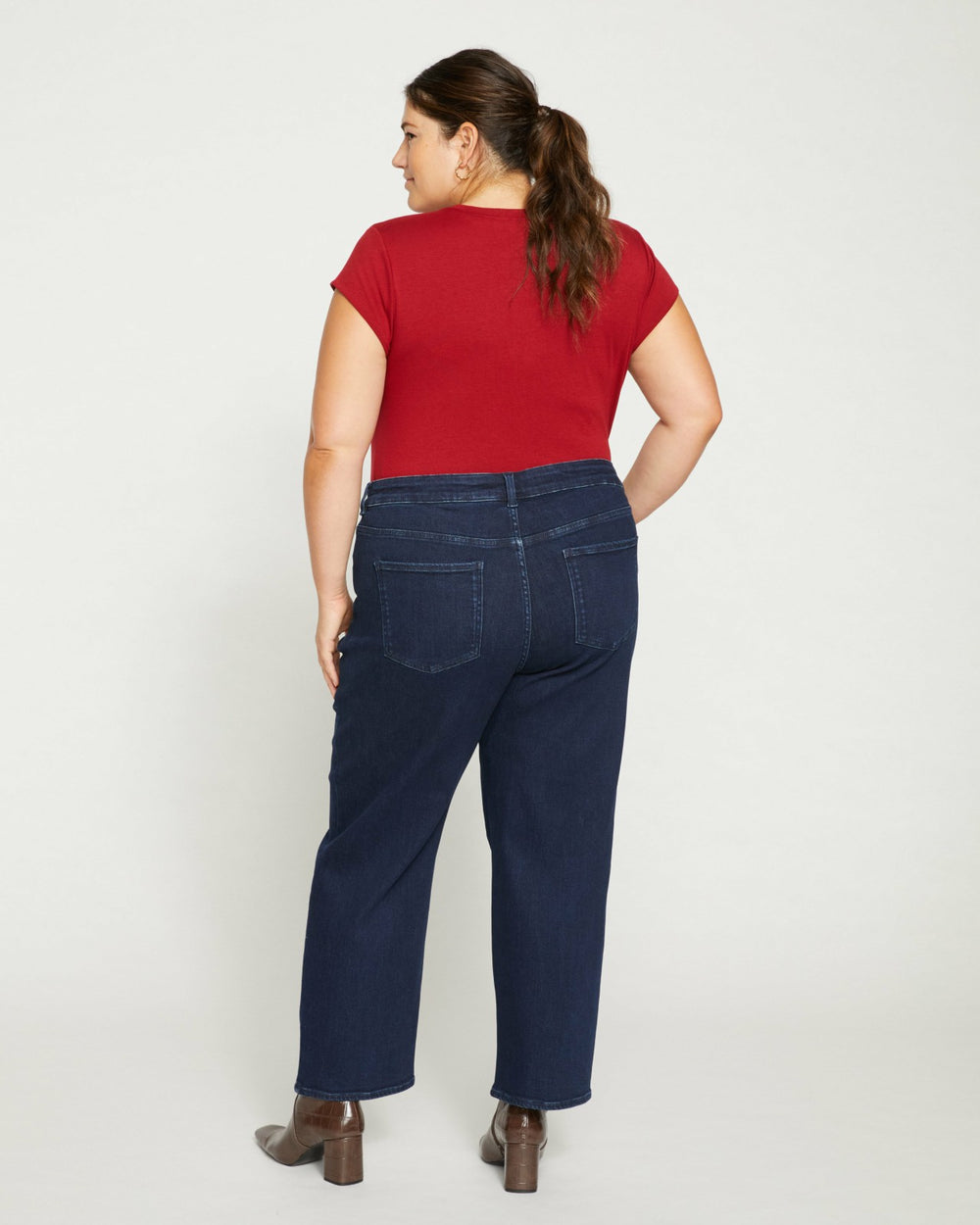 Etta High Rise Straight Leg Jeans 28 Inch - Universal Standard