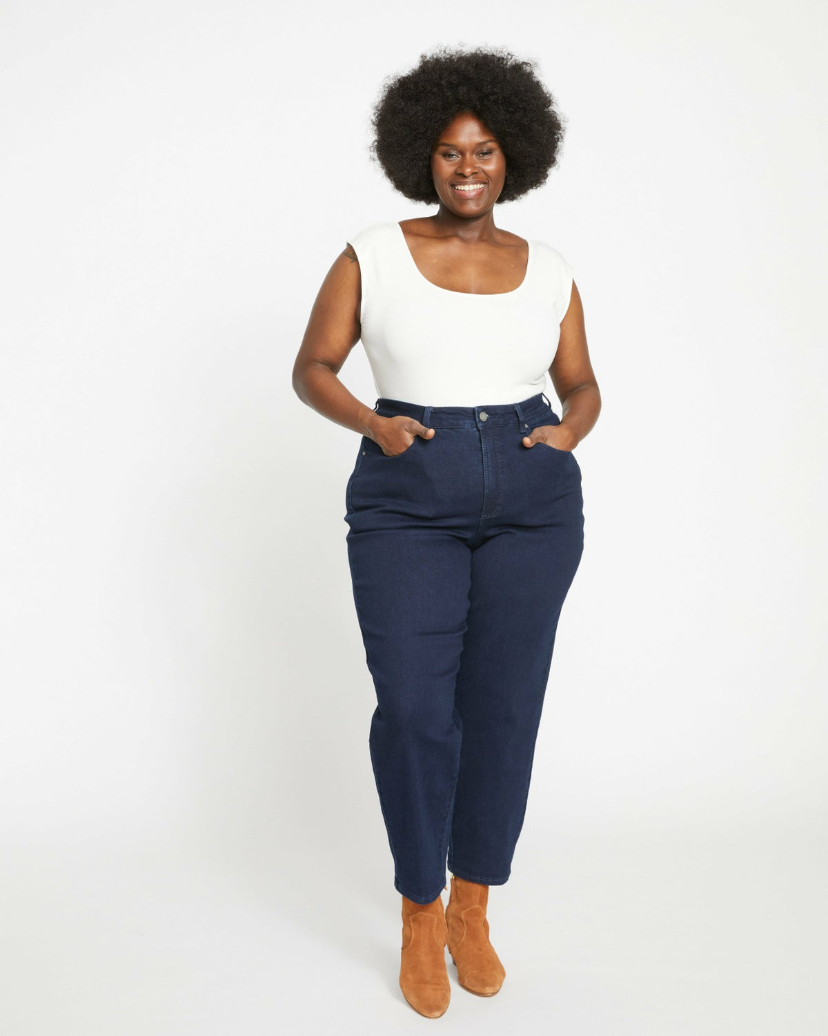 Dylan High Rise Tapered Jeans 29 Inch - Universal Standard