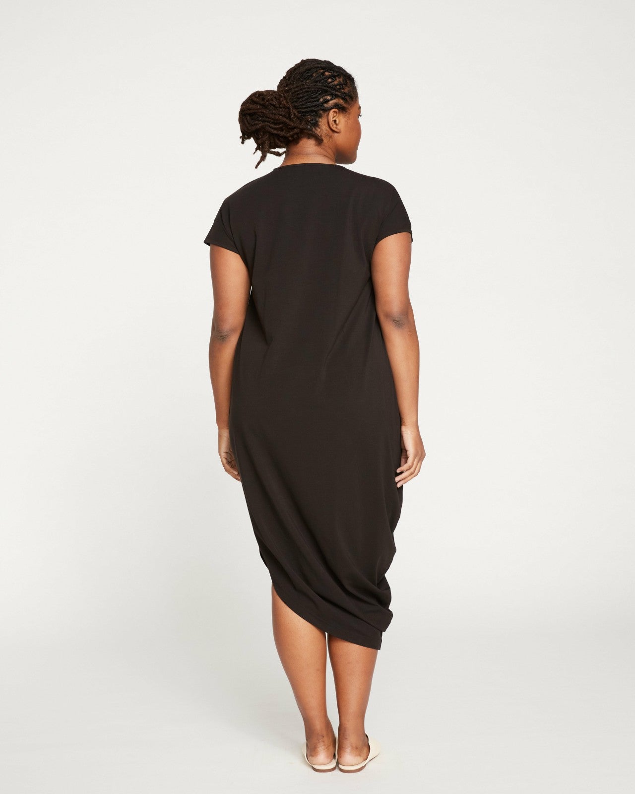 Iconic Geneva Dress - Universal Standard