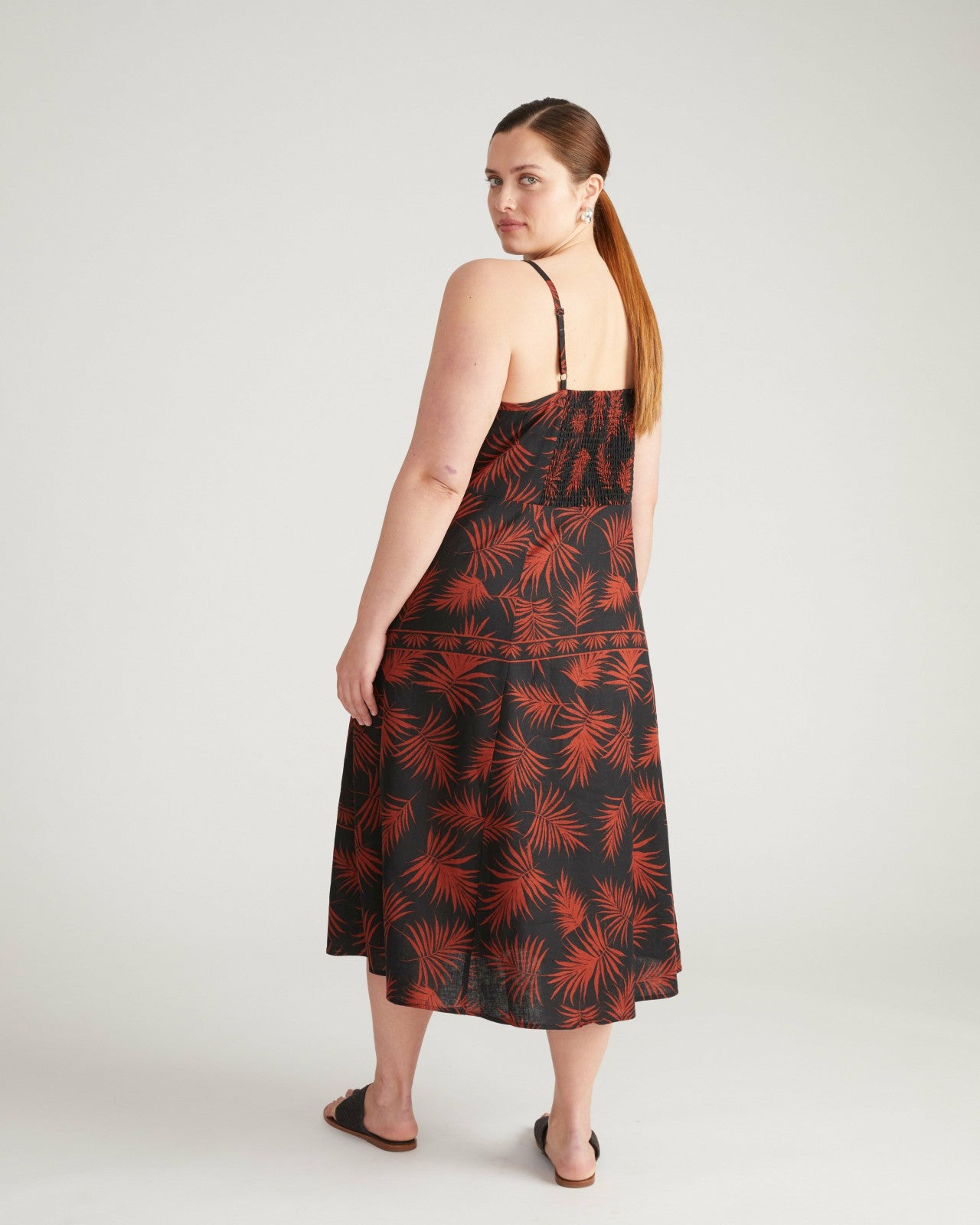Kuki Linen Blend Midi Dress - Universal Standard