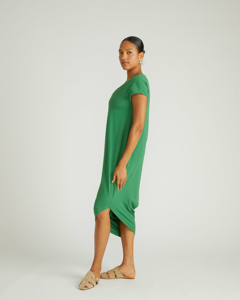 Iconic Geneva V-Neck Dress - Universal Standard