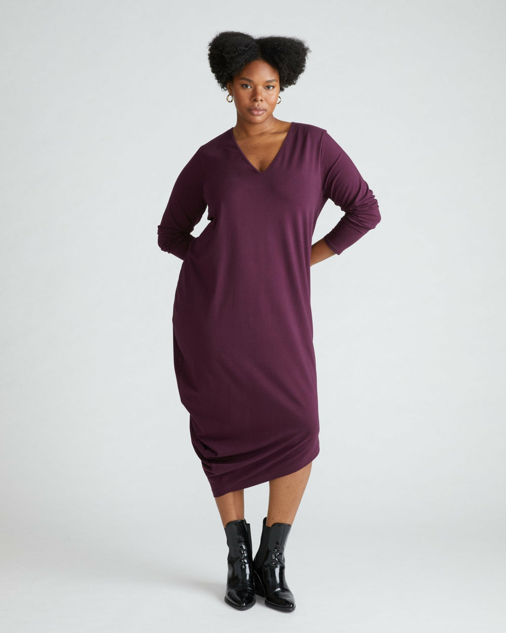 Iconic Long Sleeve V-Neck Geneva Dress - Universal Standard