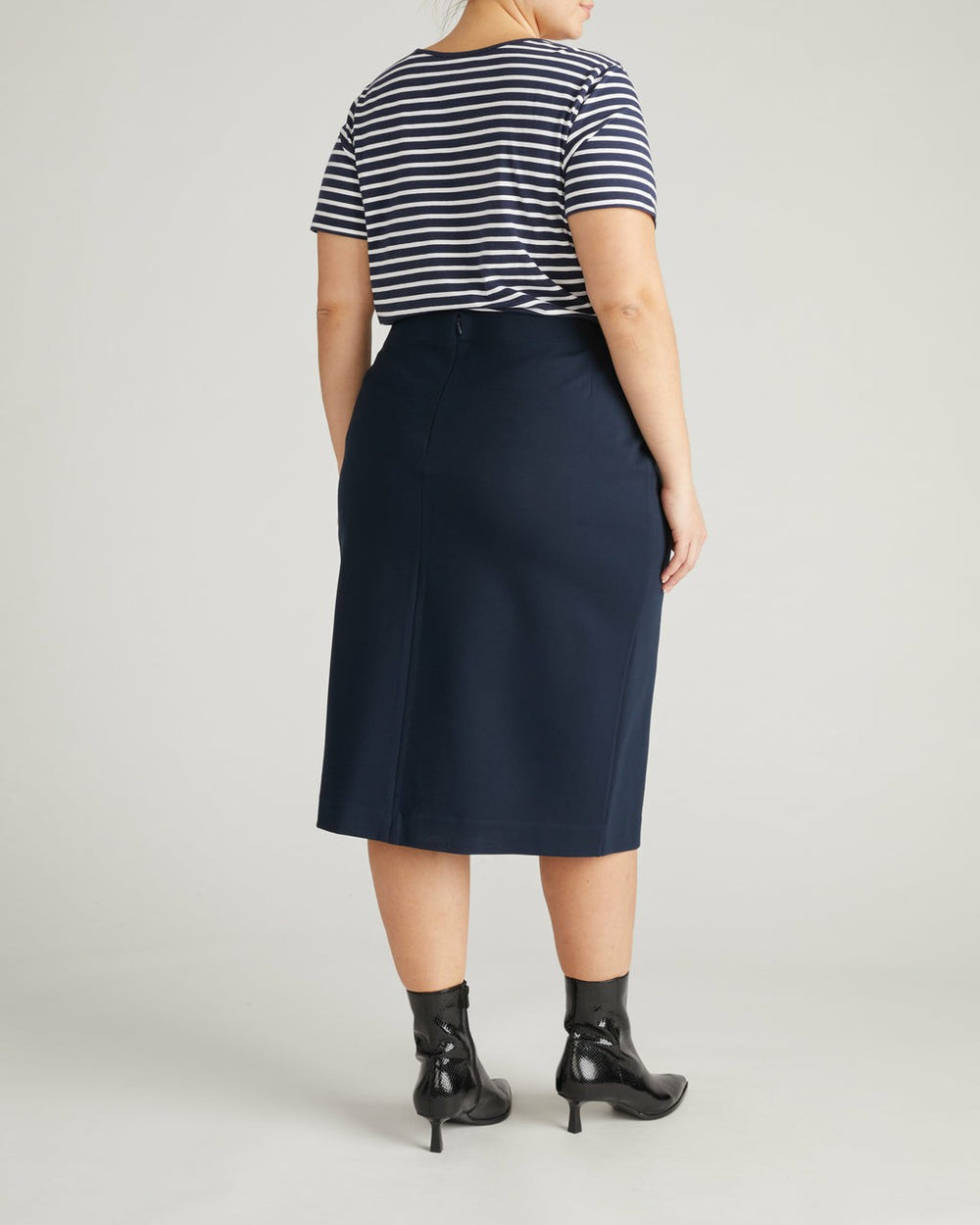 Anya Ponte Skirt - Universal Standard