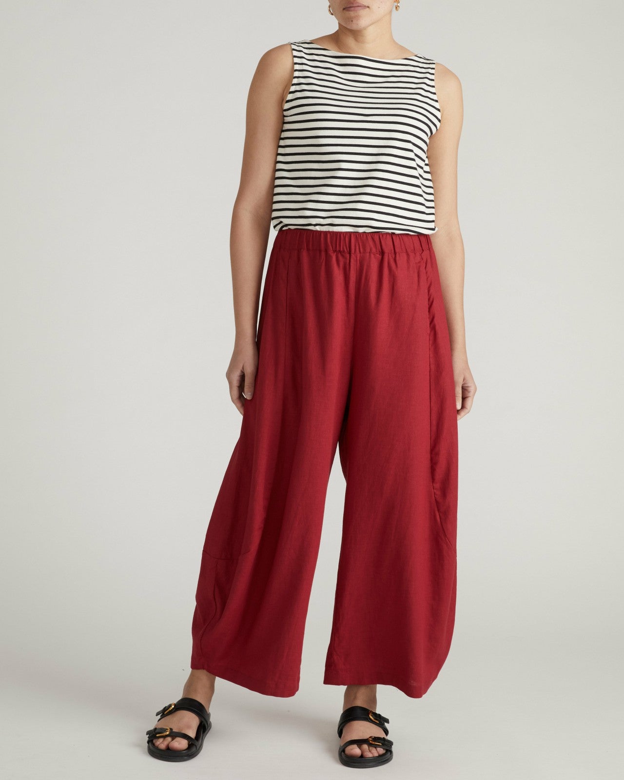 Cosma Barrel Leg Linen Blend Pants - Universal Standard