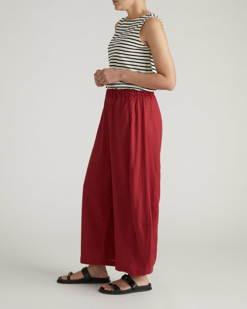 Cosma Barrel Leg Linen Blend Pants - Universal Standard