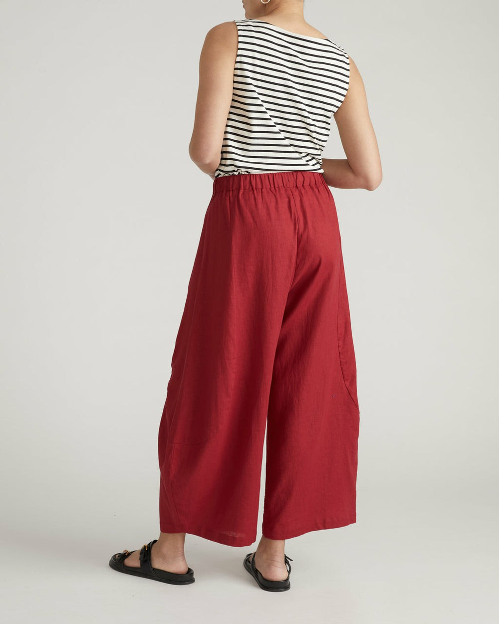 Cosma Barrel Leg Linen Blend Pants - Universal Standard
