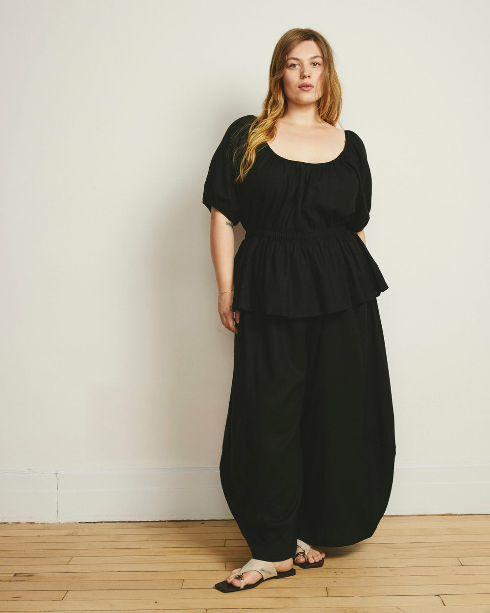 Cosma Barrel Leg Linen Blend Pants - Universal Standard